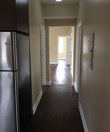 3rd image of 3650 W Diversey Ave