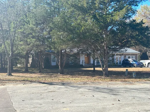7004 Bostic Ct, Fayetteville, NC 28314