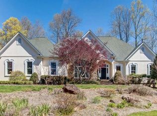 190 Carousel Ln, Stokesdale, NC 27357