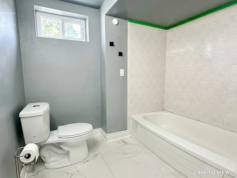 88 Southampton Dr #2 — Photo 5