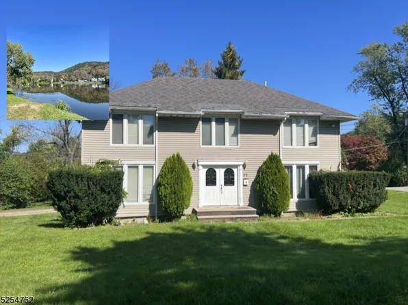 20 Spruce Ave, Sussex Boro, NJ 07461