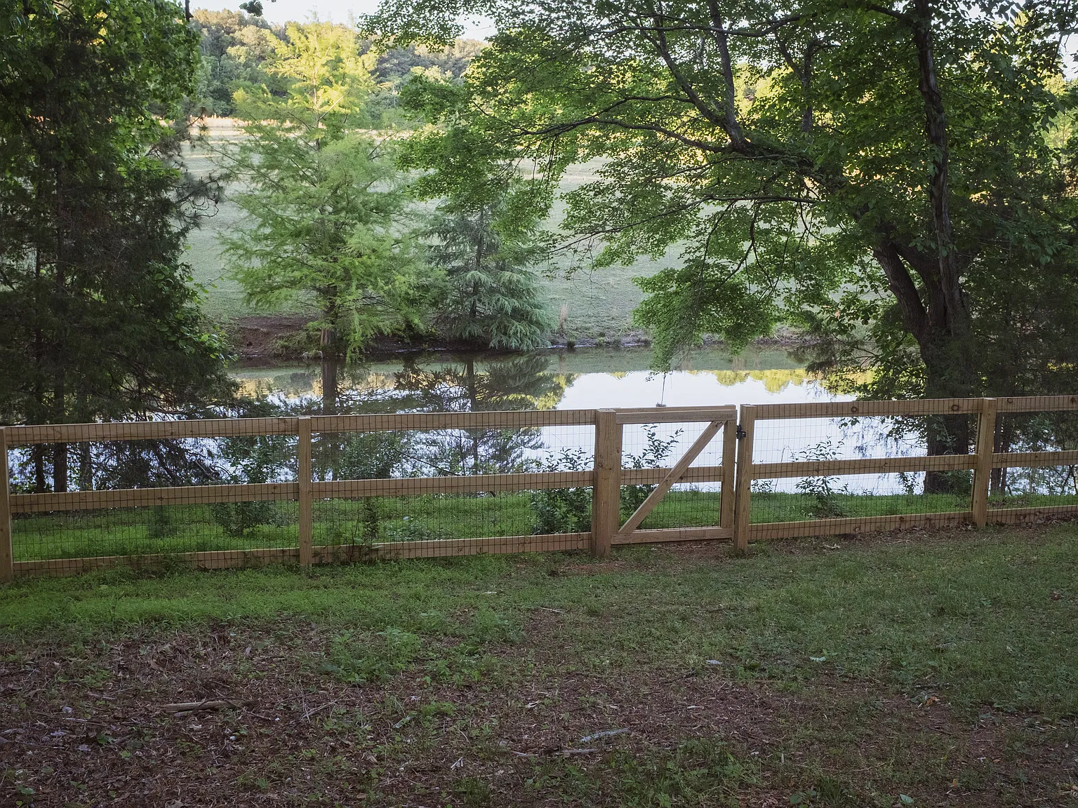 3 bed, 2376 sqft, $4,750 — Photo 3