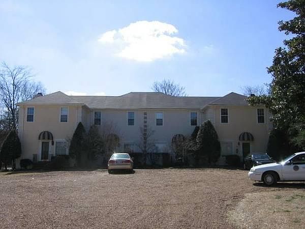 1st image of 2605A Blakemore Ave