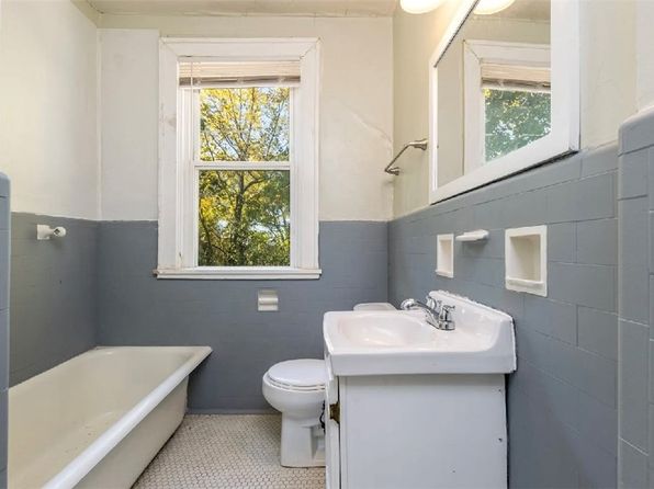 pittsburgh-pennsylvania-11436190 picture