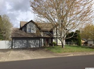 525 Fall Creek Dr N, Keizer, OR 97303