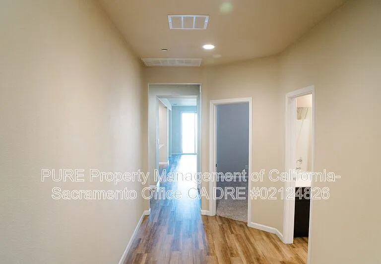 5572 Amnest Way — Photo 2