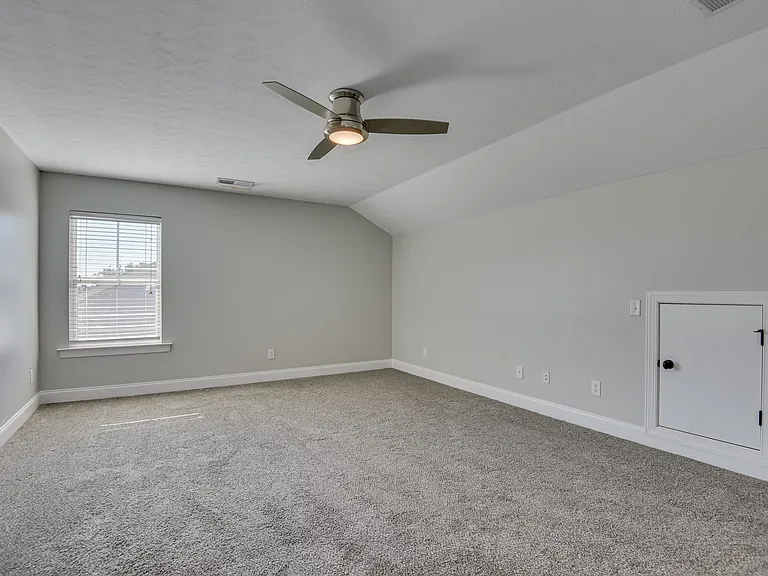 1721 Dunmore Ave — Photo 28