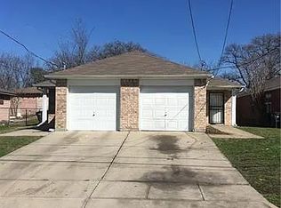 2011 Danner St, Fort Worth, TX 76105