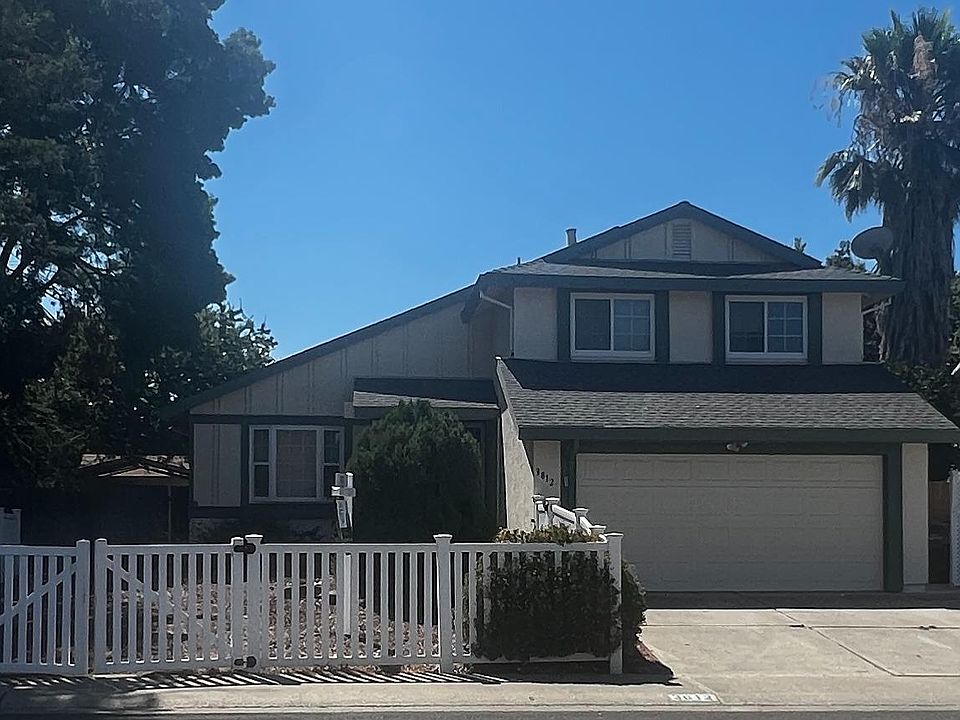 1st image of 3812 N Country Dr