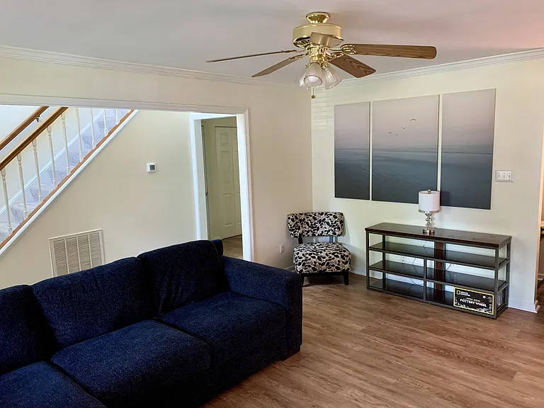 5948 Park Forest Ln — Photo 10