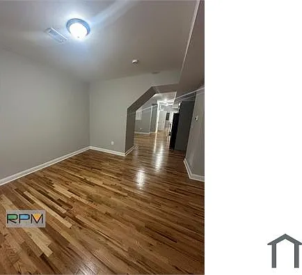 1604 N Ellamont St — Photo 5