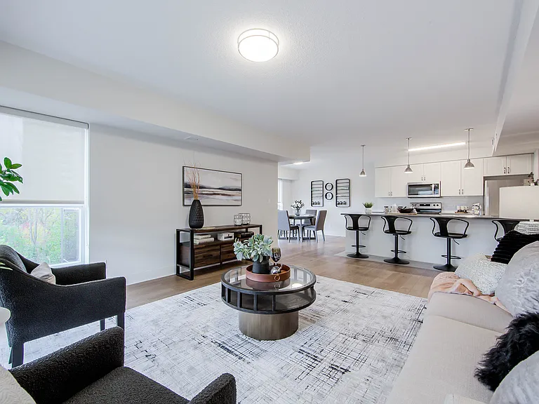 32 Towering Heights Blvd — Photo 8