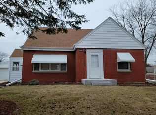2643 S 86th St, West Allis, WI 53227