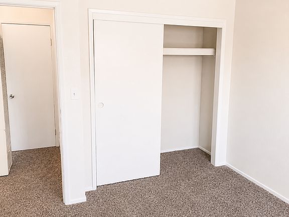 4th image of 2125 North Ave APT 24