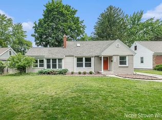 2125 Englewood Dr SE, East Grand Rapids, MI