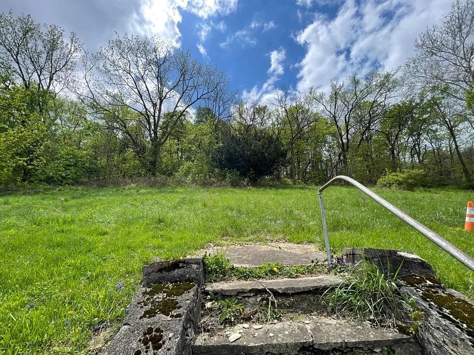 2nd image of 407 5th St