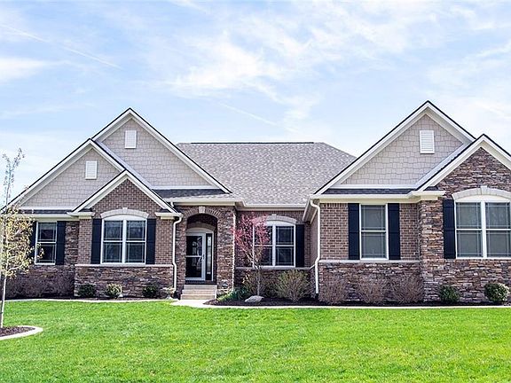 2nd image of 6874 W Thornebush Dr
