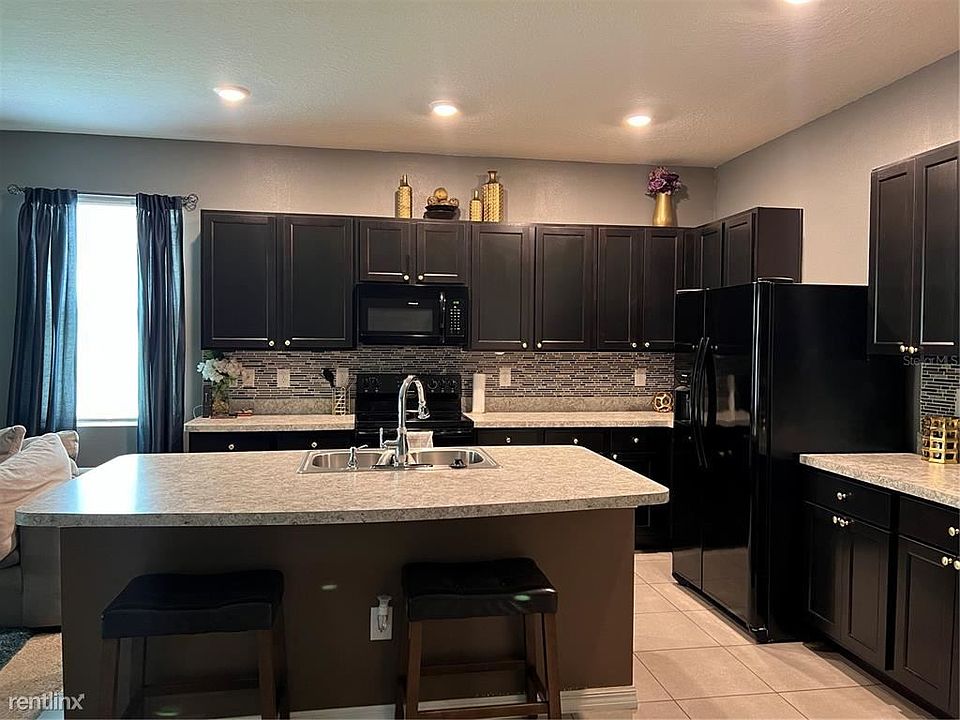1st image of 821R Lucent Sands Ct