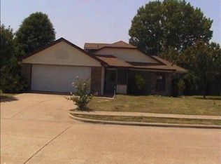 6113 Jessica Way, Rowlett, TX 75089