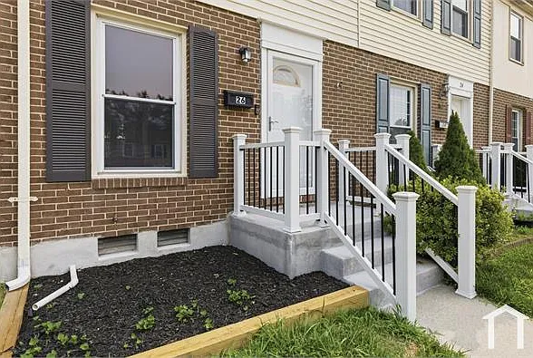 3 bed, 1568 sqft, $2,975 — Photo 3