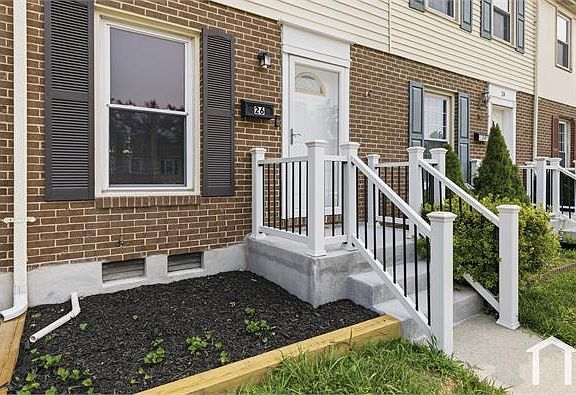 3rd image of 26 Coatsbridge Ct