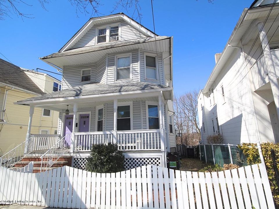 1st image of 15 Rosewood Pl