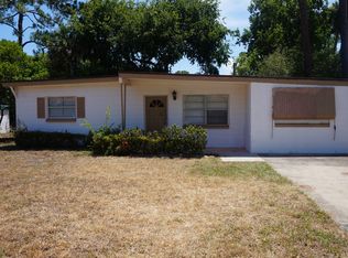 2246 Garfield Dr, South Daytona, FL 32119