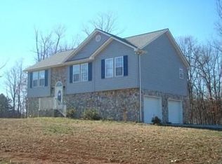 1467 Willow Ridge Rd #R, Lincolnton, NC 28092