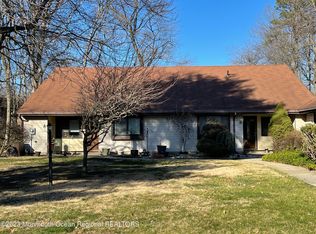 132 Amberly Dr UNIT A, Manalapan, NJ 07726