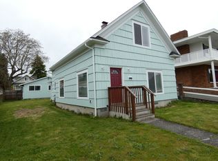 216 W 9th St, Port Angeles, WA