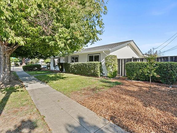 3rd image of 6441 Bibel Ave