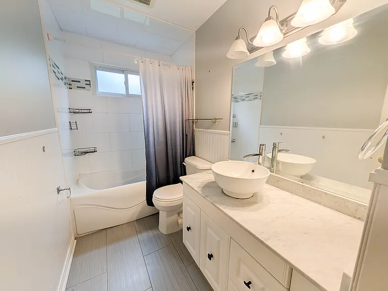 5810 Vine St #1 — Photo 21