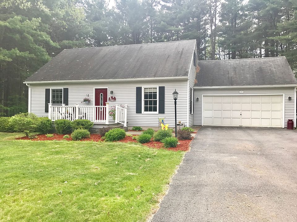 1st image of 11 Ferris Dr