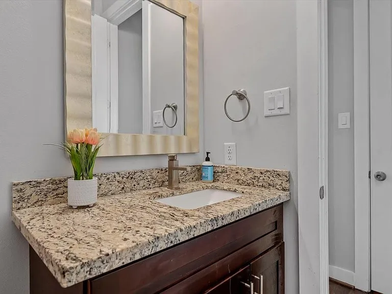 1005 Bingham St #5 — Photo 36