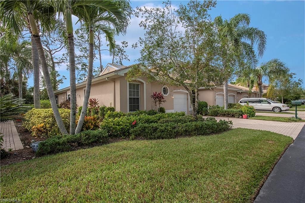 7575 Meadow Lakes Dr Apt 301 Naples Fl Mls Zillow