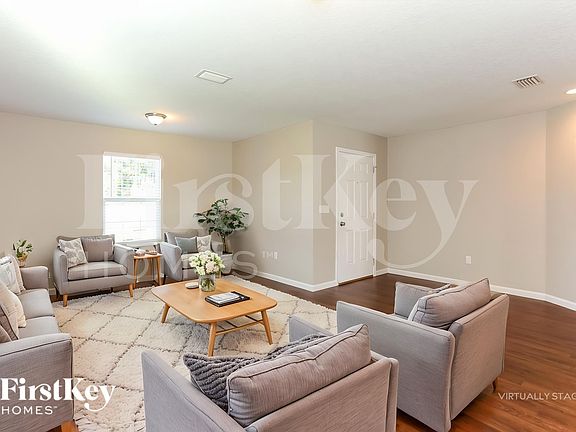 4th image of 78295 Saddle Rock Rd