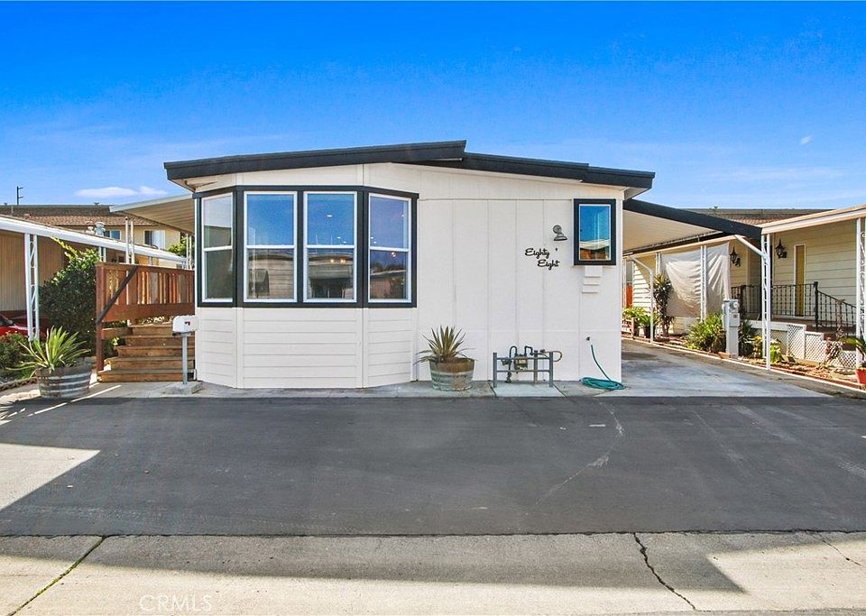 1st image of 1845 Monrovia Ave Space 88