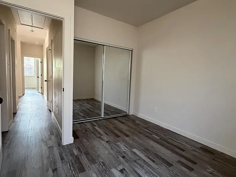 13114 Honey Suckle Ridge Ln — Photo 15