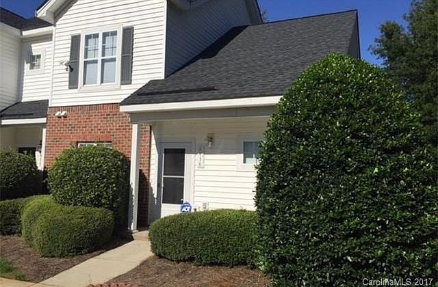 1st image of 6438 Mallard View Ln