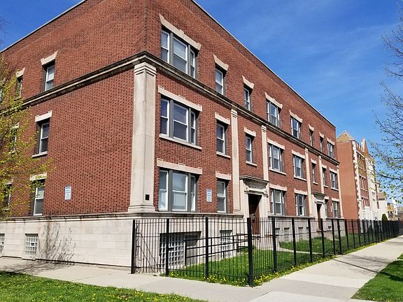 3rd image of 109 N Kostner Ave #306