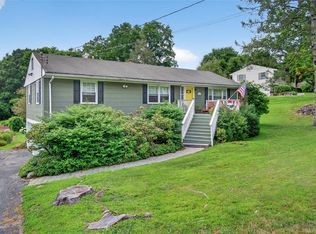 77 Anna St, Carmel, NY 10512