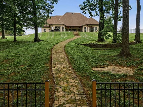 5th image of 549 Cumberland Ridge Way