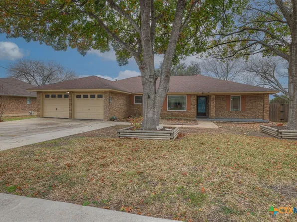 1445 Devin Dr, New Braunfels, TX 78130