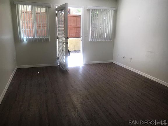 4th image of 5252 Balboa Arms Dr Unit 164