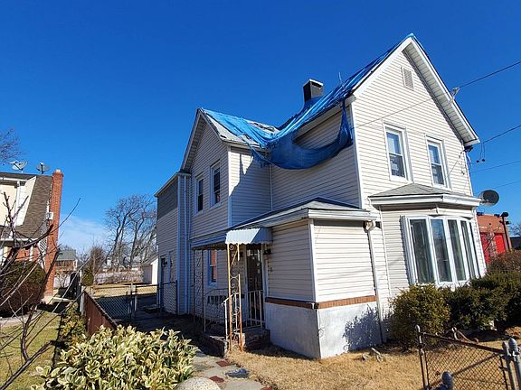 3rd image of 76 W Centennial Ave