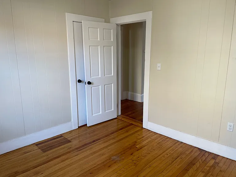 116 Foster St #1 — Photo 10