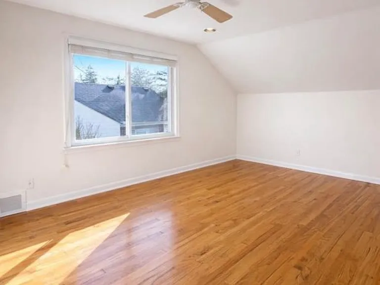 2034 Mortenson Blvd — Photo 28