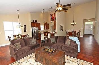 3rd image of 12543 New Woodland Ct