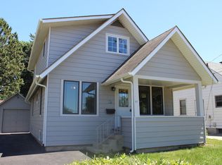 57 S Alfred Ave, Elgin, IL 60123