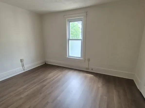 207 1/2 Market St #3, Johnstown, PA 15901